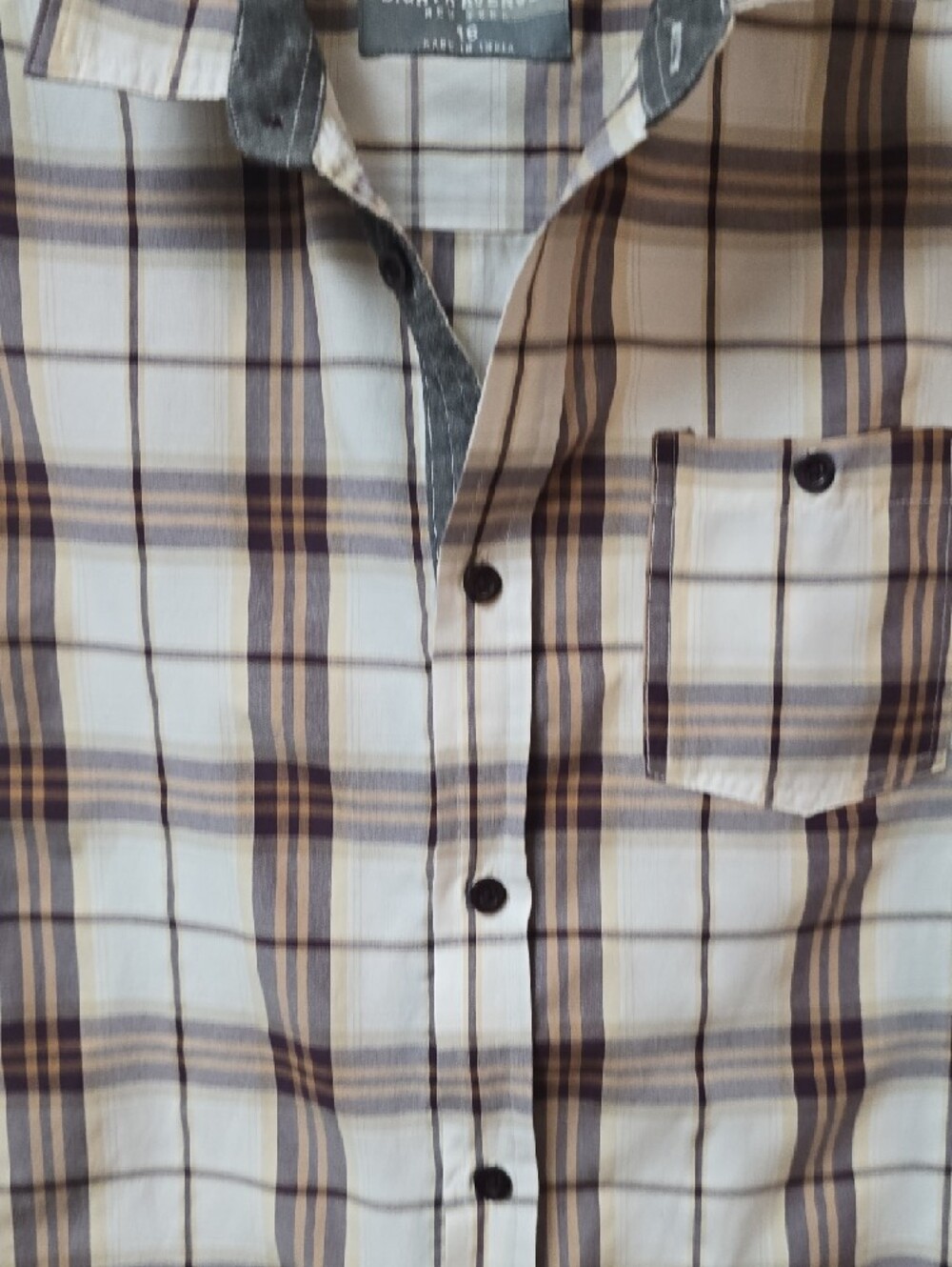Eighth Avenue | Boy's |Short-Sleeve | Plaid | Button-Up | White & Brown| Size 16 - Picture 3 of 6